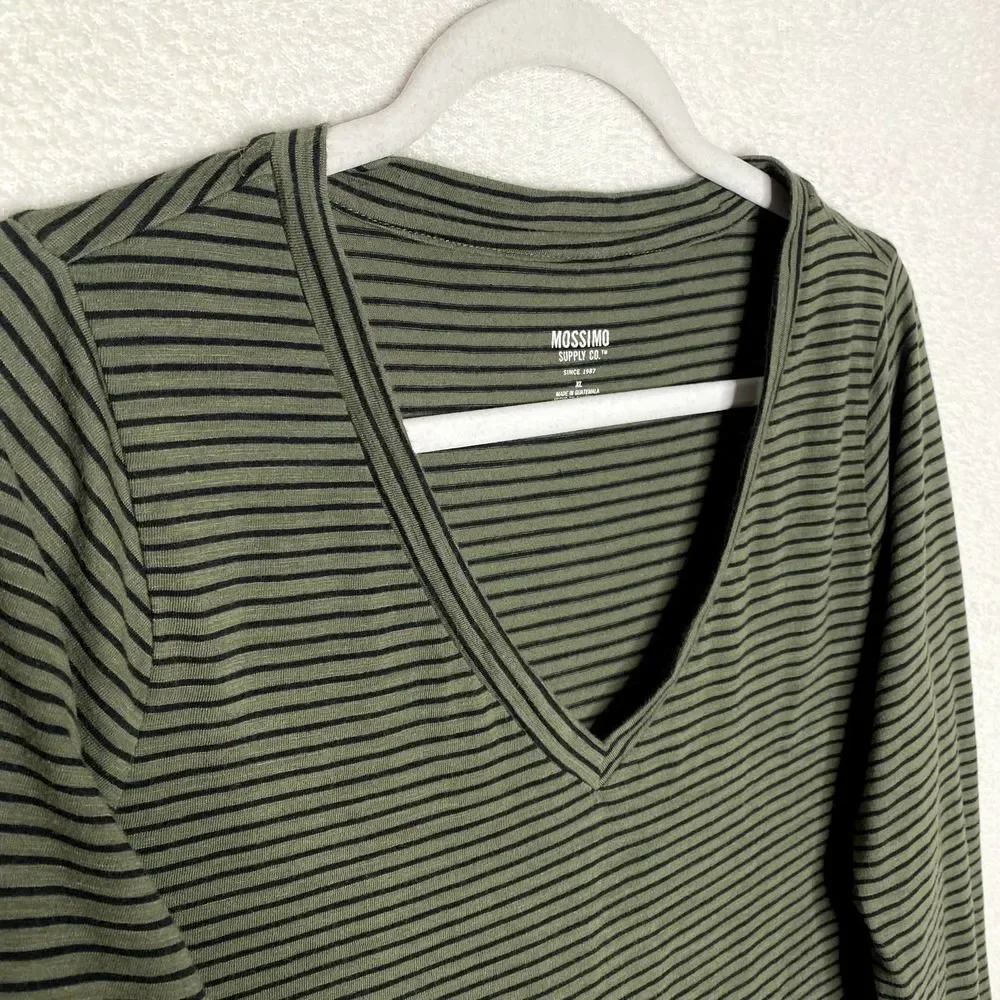 Mossimo Supply Co. Long Sleeve V-Neck Striped T-Shirt Green Black Size XL Tee - Picture 2 of 9